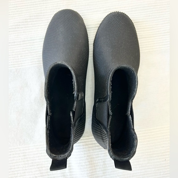 Cougar Women's Regent Chelsea Rain Boots in Snakeskin - Picture 6 of 11